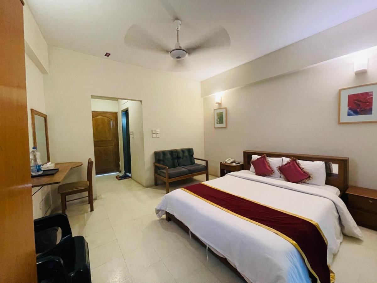 Hotel Kollol By J&Z Group Cox's Bazar Buitenkant foto